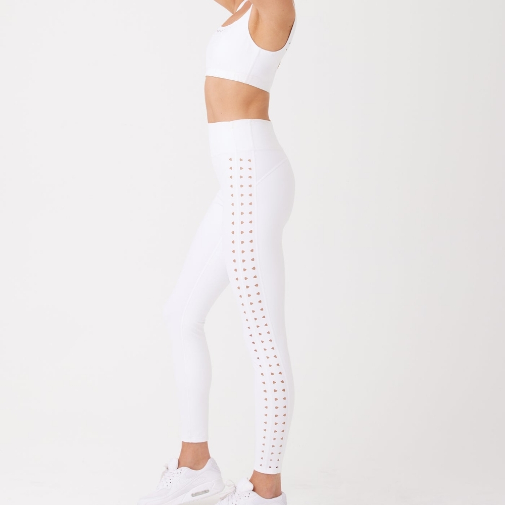 This gigi c sport leggings is sooo perfect but it's a xs size and I'm  a s size